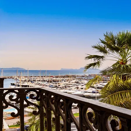 Caracciolo 10 4* Nápoles