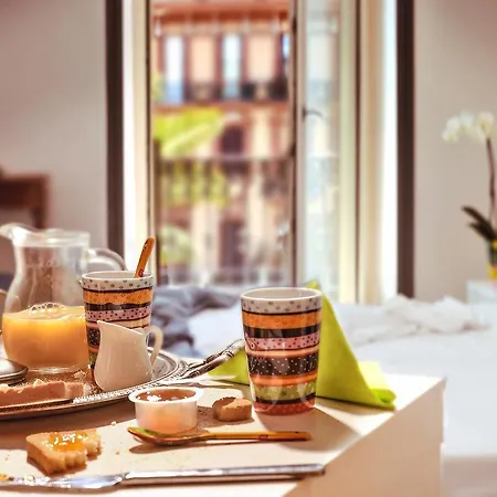 Caracciolo 10 Bed and breakfast