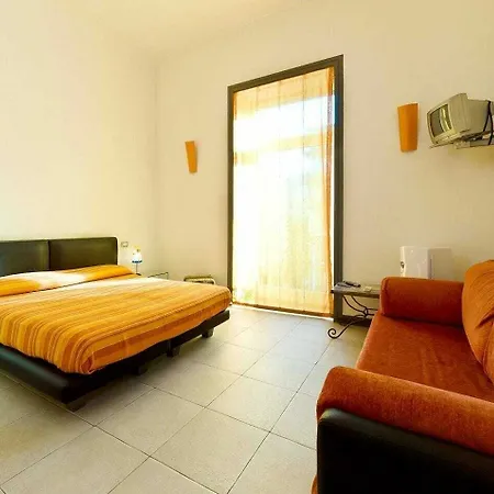 Caracciolo 10 4* Nápoles