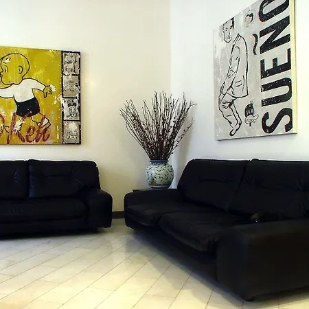 卡拉乔洛10号酒店