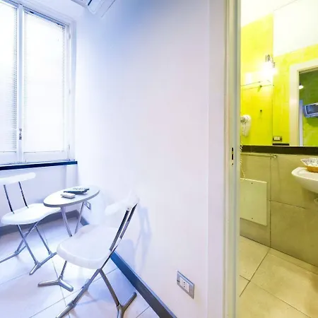 Caracciolo 10 Couette-café 4*