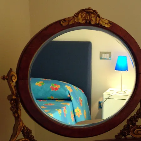 Caracciolo 10 Bed & Breakfast Neapol