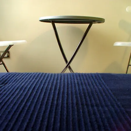 Caracciolo 10 Bed & Breakfast 4*